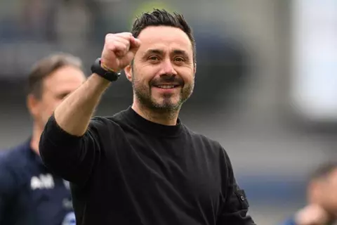 رسميًا.. توتنهام يعلن تعيين دي زيربي مدربًا للفريق